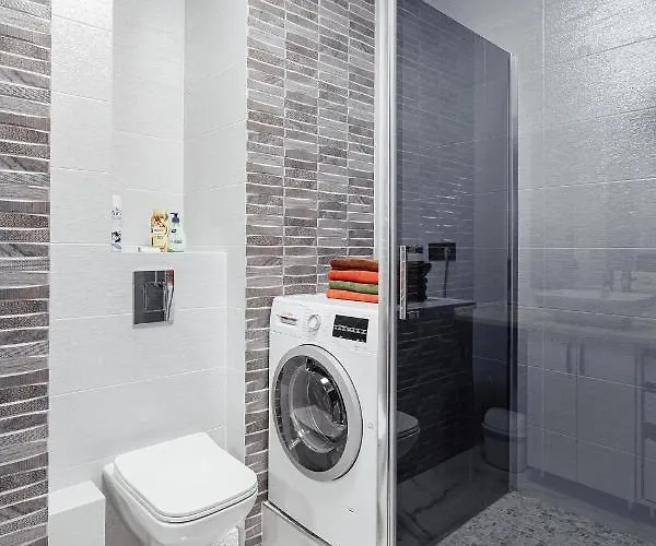 Vip In Arcadia Apartament *